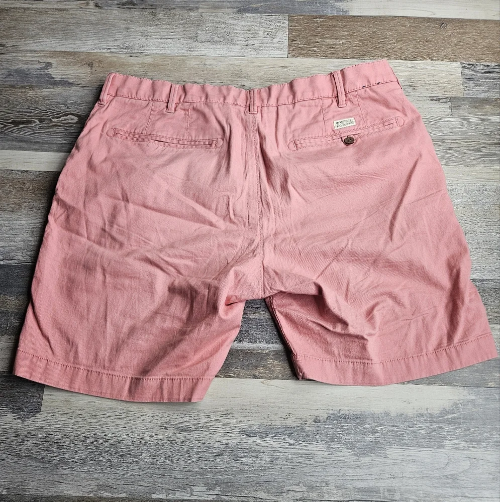 Faherty Island Life Men's Shorts 36x7.5 Red
